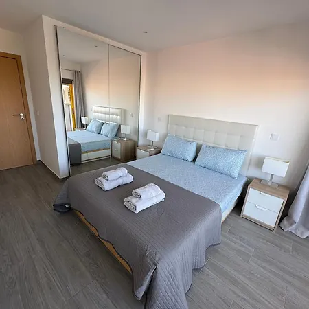 아파트 Stylish Marina View Apartment Praia Da Rocha *
